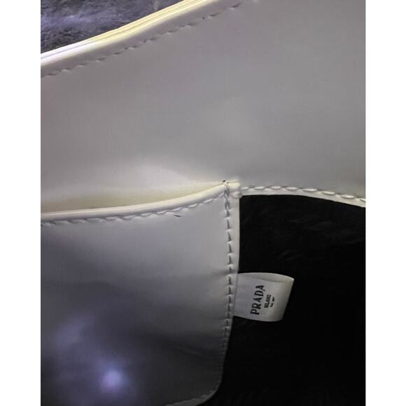 Prada 2023 Spazzolato Cleo Shoulder bag - Picture 10 of 12